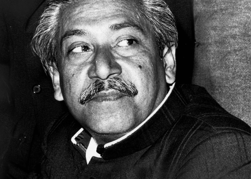 মৃত্যুর পলিমাটিতে ফুটে ওঠা অনন্ত সূর্য: স্মৃতির ক্যানভাসে এক দূরবর্তী নক্ষত্র