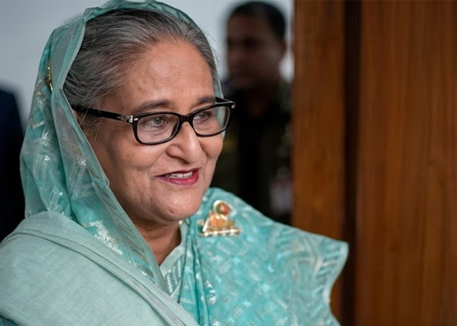 'মৃত্যুদণ্ড থাকলেও ভয় আমার কর্তব্য নির্ধারণ করতে পারে না': বাংলাদেশে ফেরার বিষয়ে নিউজ ১৮ ইন্ডিয়াকে দেওয়া এক্সক্লুসিভ সাক্ষাৎকারে শেখ হাসিনা